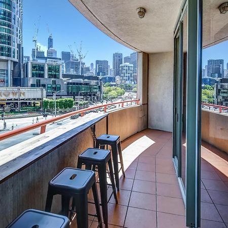 Southbank Tower Apartments Melbourne Dış mekan fotoğraf